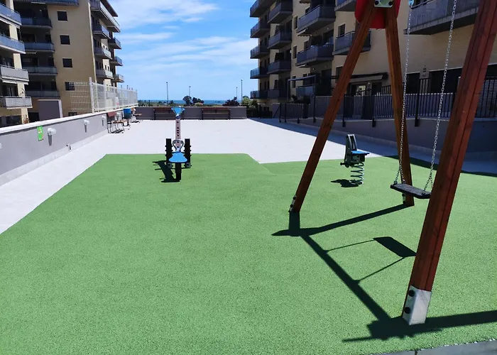 Apartamento Nuevo Con Piscina Y Amplio Balcon