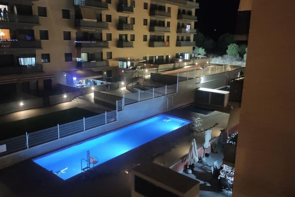 Nuevo Con Piscina Y Amplio Balcon *