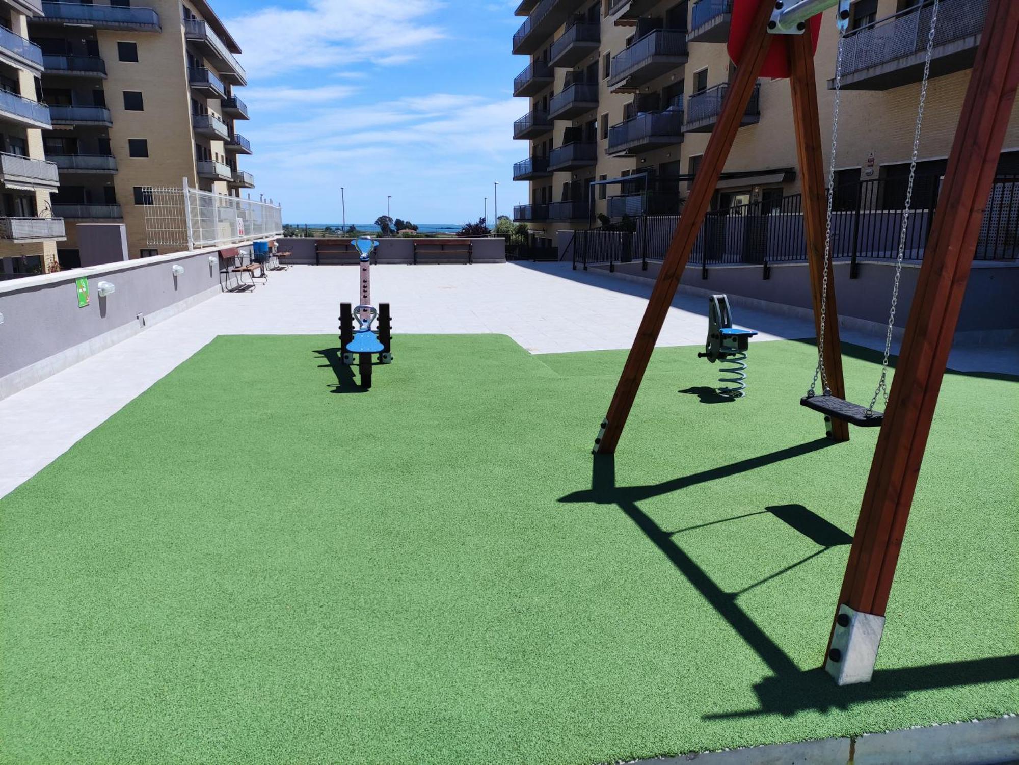 Nuevo Con Piscina Y Amplio Balcon *